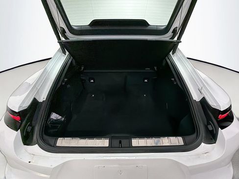 Certified 2025 Porsche Panamera 4 AWD/4WD image 27