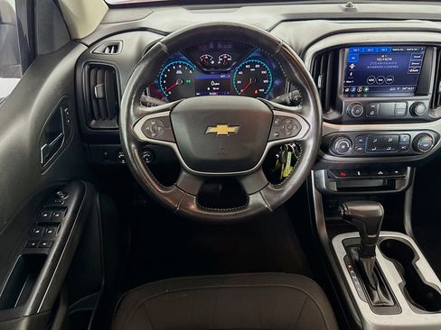 Used 2020 Chevrolet Colorado LT image 16