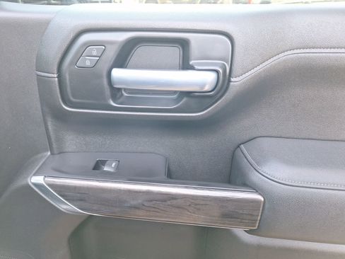 Used 2021 Chevrolet Silverado 1500 LTZ image 37