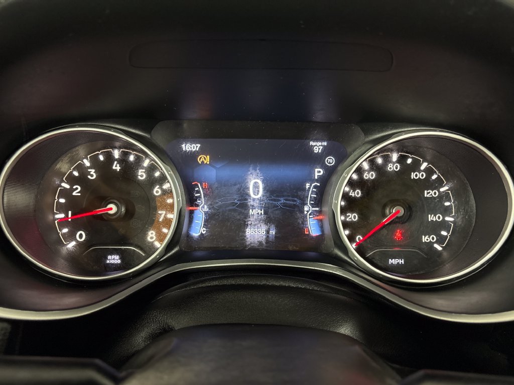 Used 2020 Jeep Compass Limited FWD image 21