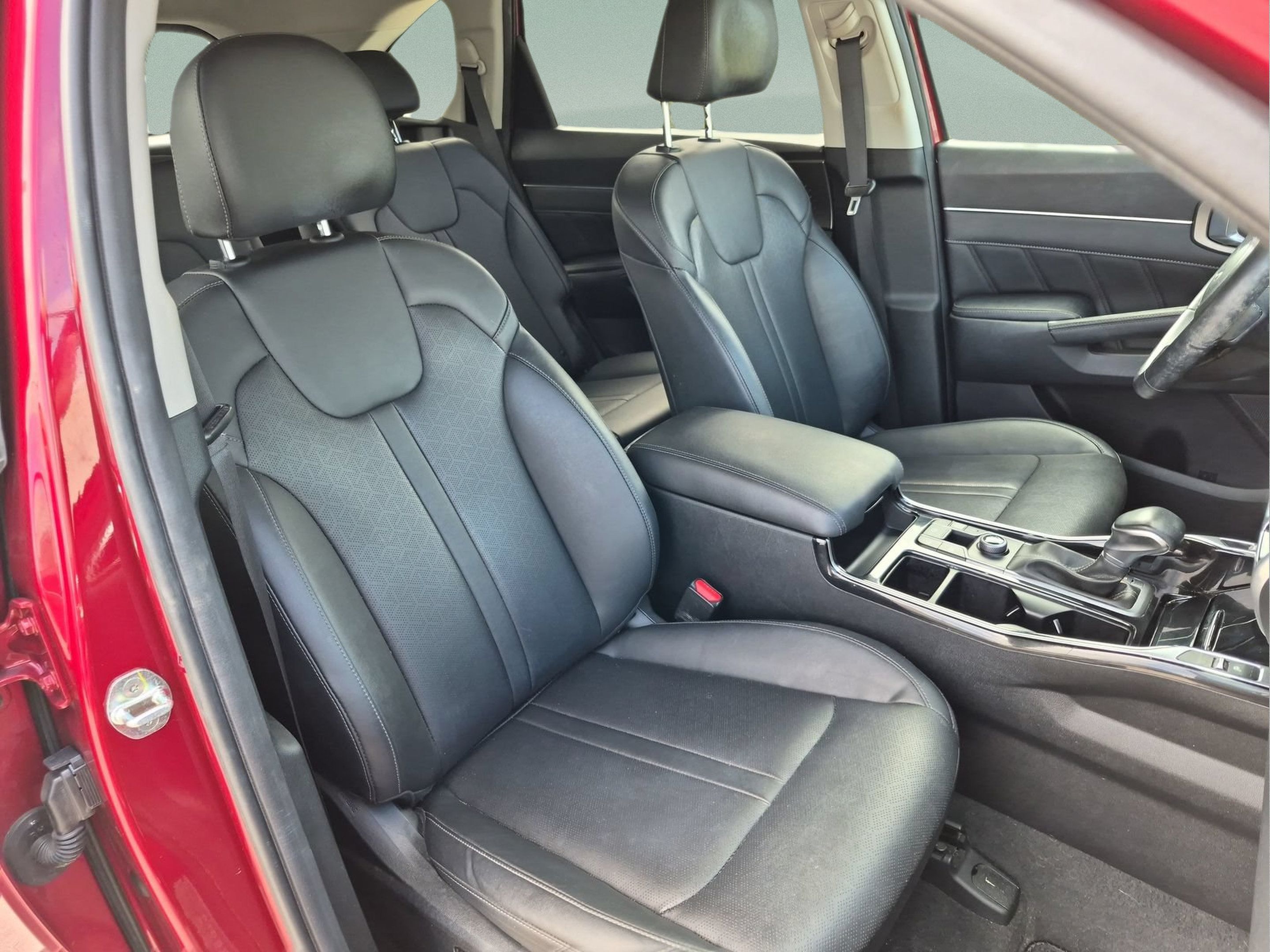 Used 2023 Kia Sorento SX FWD image 19