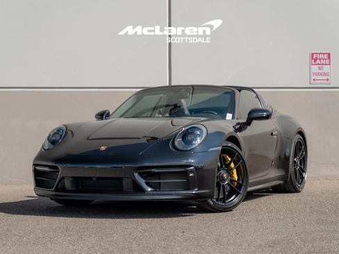 Used 2024 Porsche 911 Targa 4 GTS w/ Premium Package AWD/4WD image 3