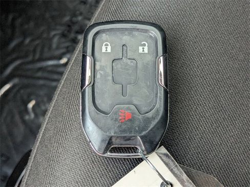 Used 2020 GMC Terrain SLE image 27