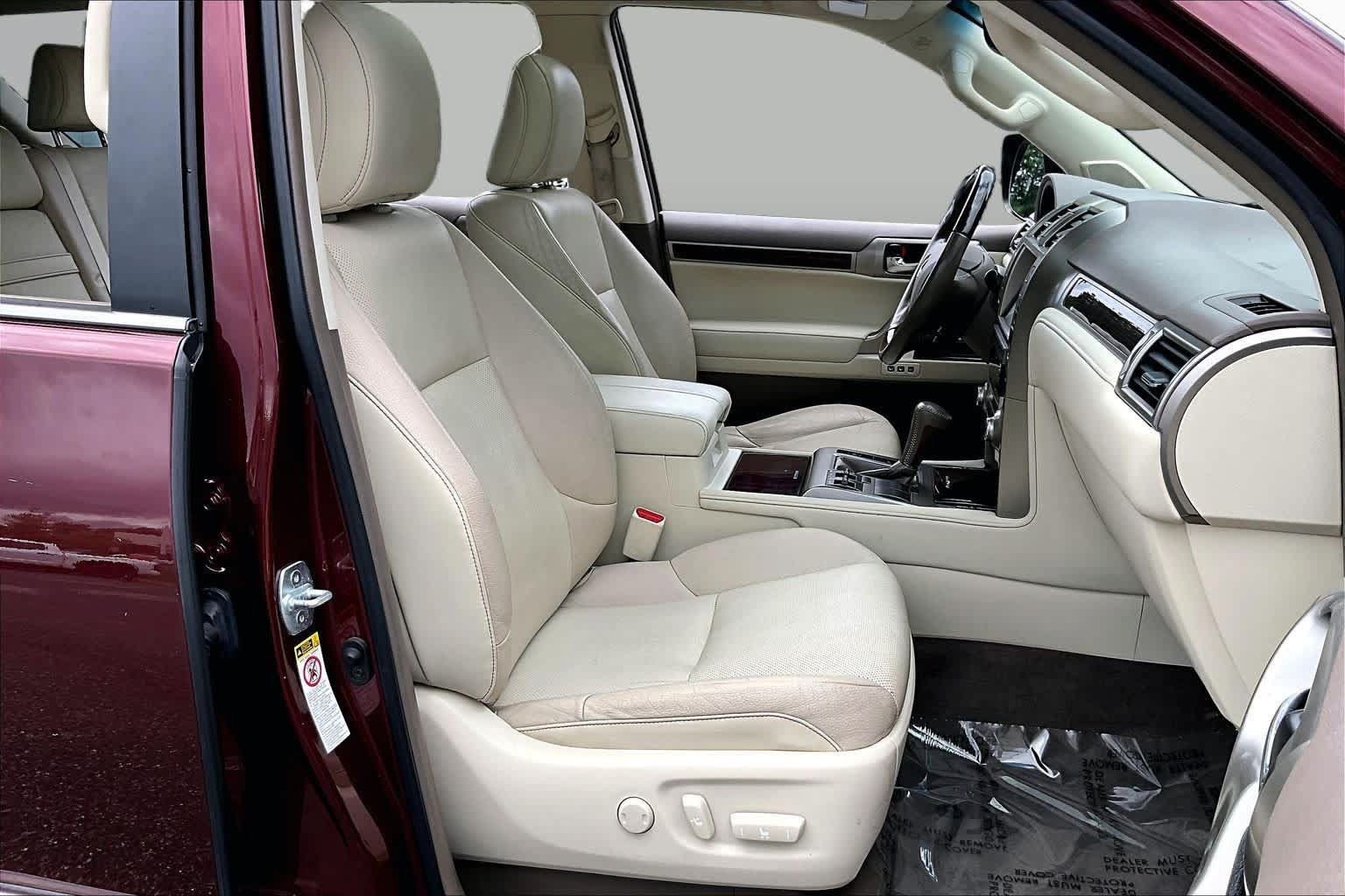 Used 2019 Lexus GX 460 Premium w/ Premium Package AWD/4WD image 9