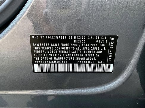 Used 2016 Volkswagen Jetta GLI SE image 31