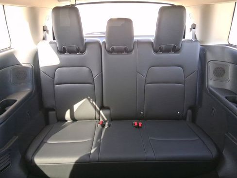New 2026 Nissan Pathfinder Platinum w/ Cargo Package AWD/4WD image 35