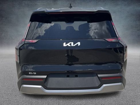 New 2026 Kia EV9 Wind image 6