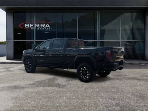 Used 2024 GMC Sierra 2500 AT4X AWD/4WD image 3