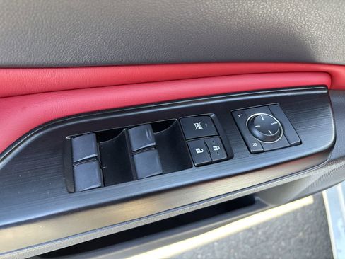 Used 2019 Lexus ES 350 F Sport w/ Accessory Package 2 FWD image 5