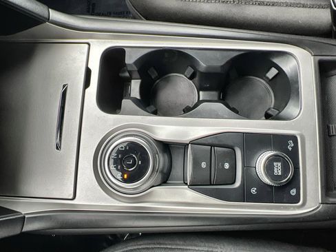 Certified 2023 Ford Explorer XLT image 21