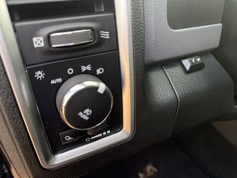 Used 2015 RAM 1500 Lone Star image 17