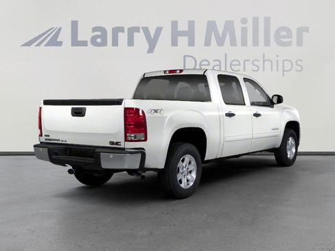Used 2010 GMC Sierra 1500 SLE w/ Power Pack Plus image 2