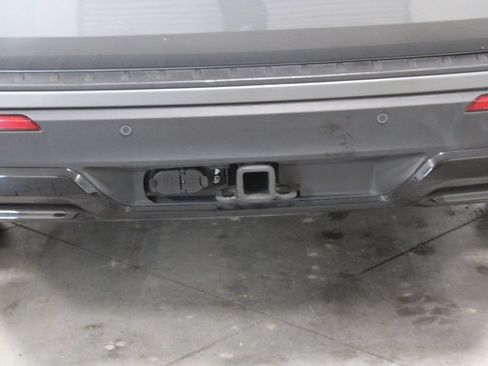 Used 2025 Ford Explorer ST-Line w/ ST-Line Street Pack AWD/4WD image 8