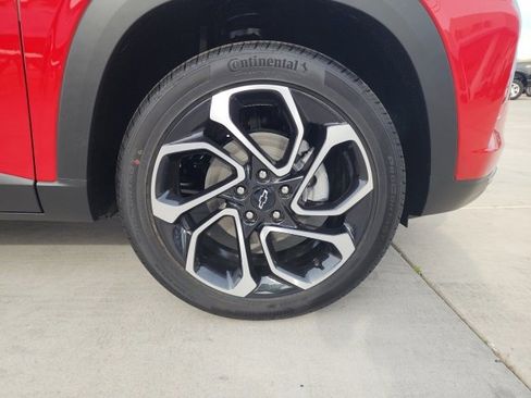 New 2026 Chevrolet Trax RS w/ Driver Confidence Package image 14