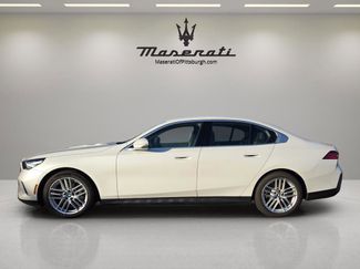 Used 2025 BMW 530i xDrive video 2