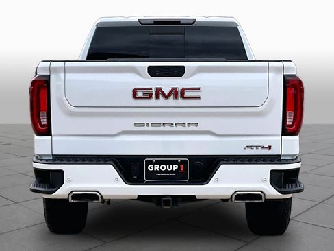 Used 2021 GMC Sierra 1500 AT4 w/ AT4 Premium Package AWD/4WD image 6
