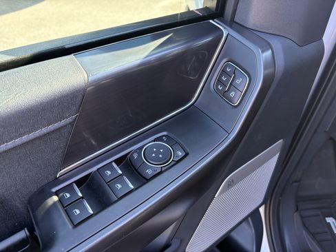 New 2025 Ford F150 Lariat w/ Equipment Group 501A Mid image 18