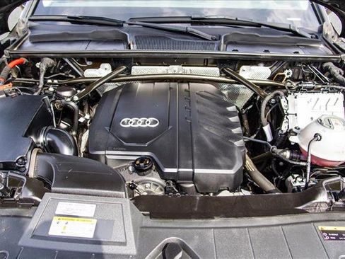 Used 2021 Audi Q5 2.0T Premium w/ Convenience Package AWD/4WD image 26