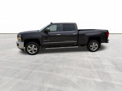 Used 2016 Chevrolet Silverado 2500 LTZ w/ Duramax Plus Package AWD/4WD image 2