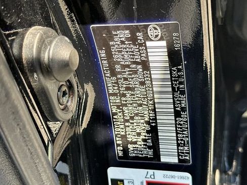 Used 2016 Toyota Camry SE FWD image 28