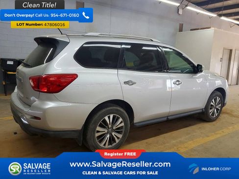 Used 2017 Nissan Pathfinder S AWD/4WD image 4