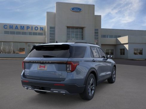 New 2026 Ford Explorer Active w/ Active Comfort Package AWD/4WD image 8