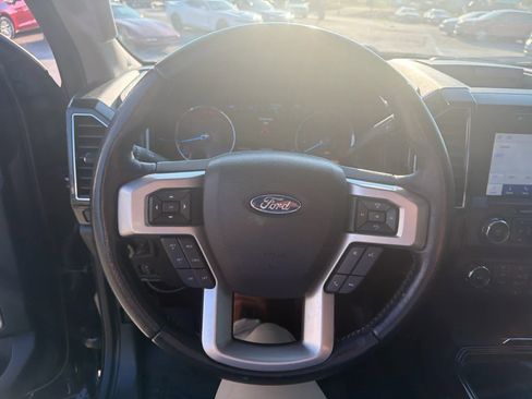 Used 2021 Ford F250 Lariat w/ Lariat Ultimate Package AWD/4WD image 18