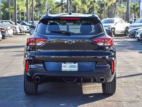 Used 2023 Chevrolet TrailBlazer RS w/ Sun and Liftgate Package image 5