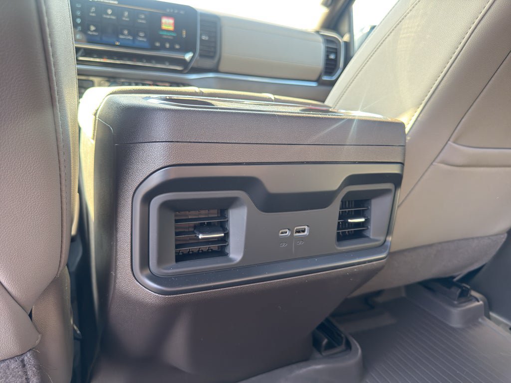 New 2026 Chevrolet Silverado 1500 RST w/ Dark Appearance Package AWD/4WD image 16