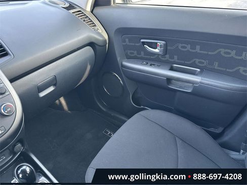 Used 2013 Kia Soul + image 26
