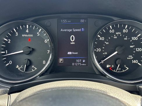 Used 2020 Nissan Rogue S w/ Special Edition Package FWD image 28