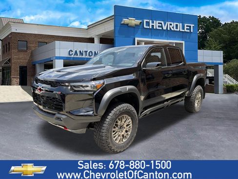 New 2026 Chevrolet Colorado ZR2 w/ Technology Package AWD/4WD image 1