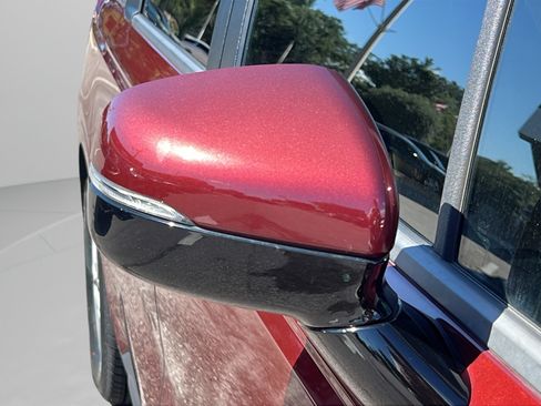 Certified 2024 Kia Carnival LX FWD image 26