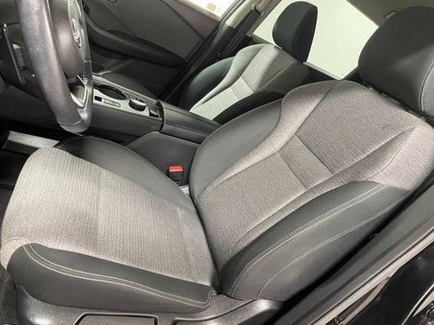Used 2022 Nissan Rogue S AWD/4WD image 12