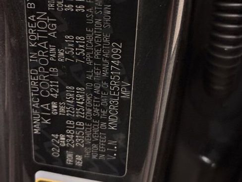 Certified 2024 Kia Niro EX Touring image 11