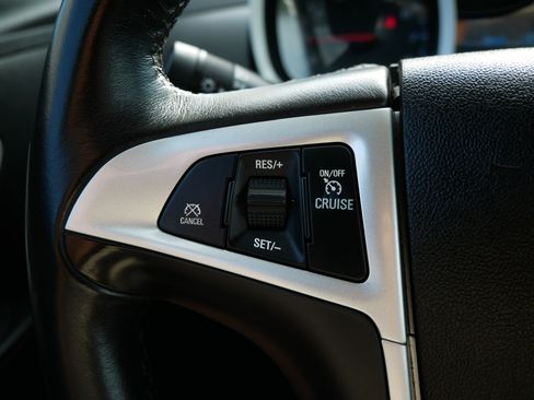 Used 2012 Chevrolet Equinox LT w/ Driver Convenience Package FWD image 29