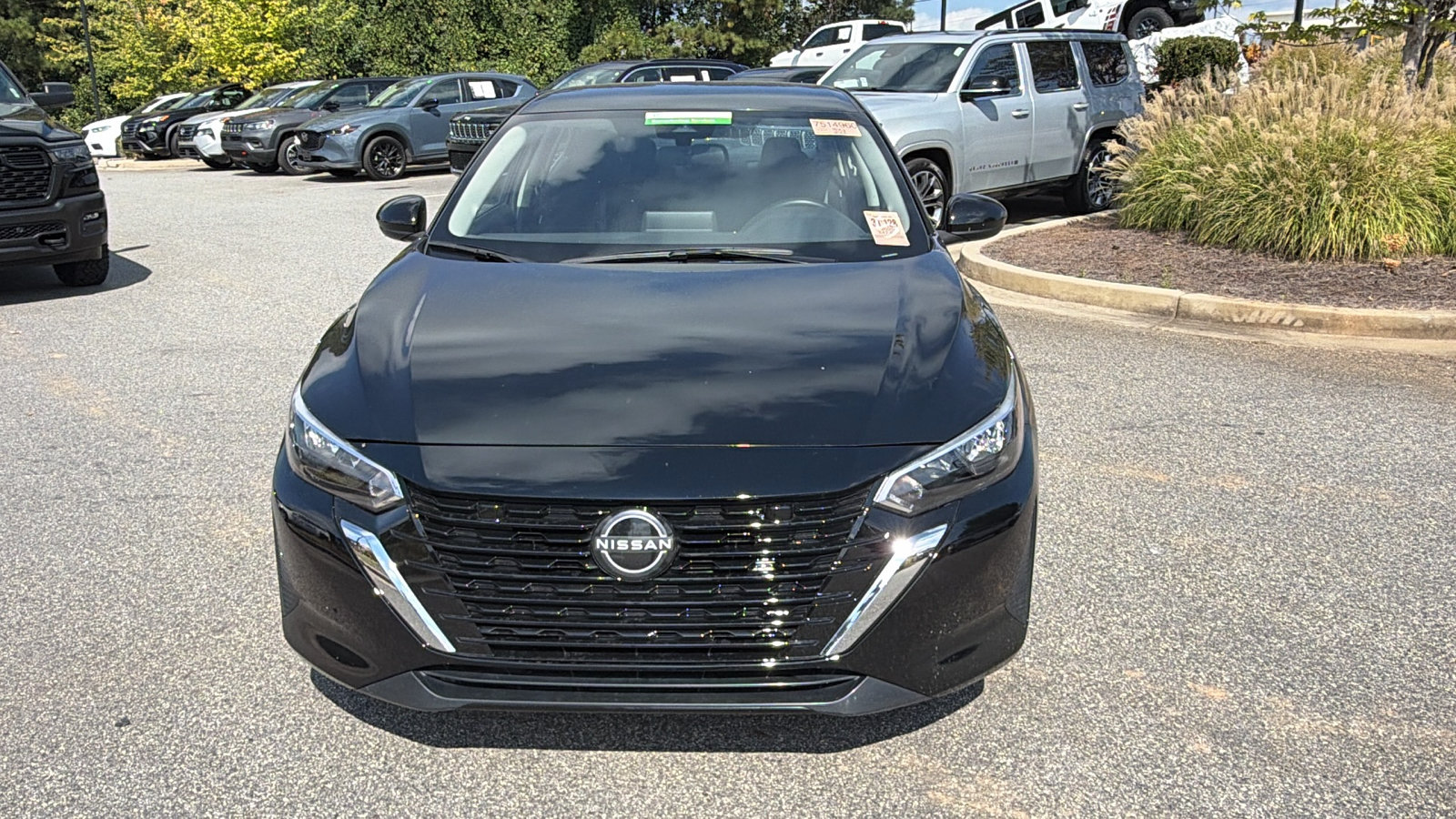 Used 2025 Nissan Sentra SV FWD image 3