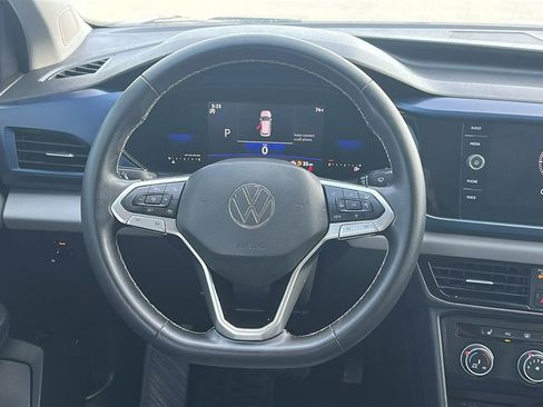 Used 2022 Volkswagen Taos SE image 22