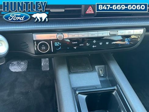 Used 2023 Hyundai Ioniq 6 SEL image 21