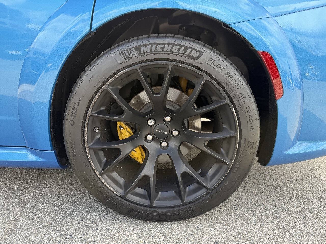 Used 2023 Dodge Charger SRT Hellcat RWD image 9