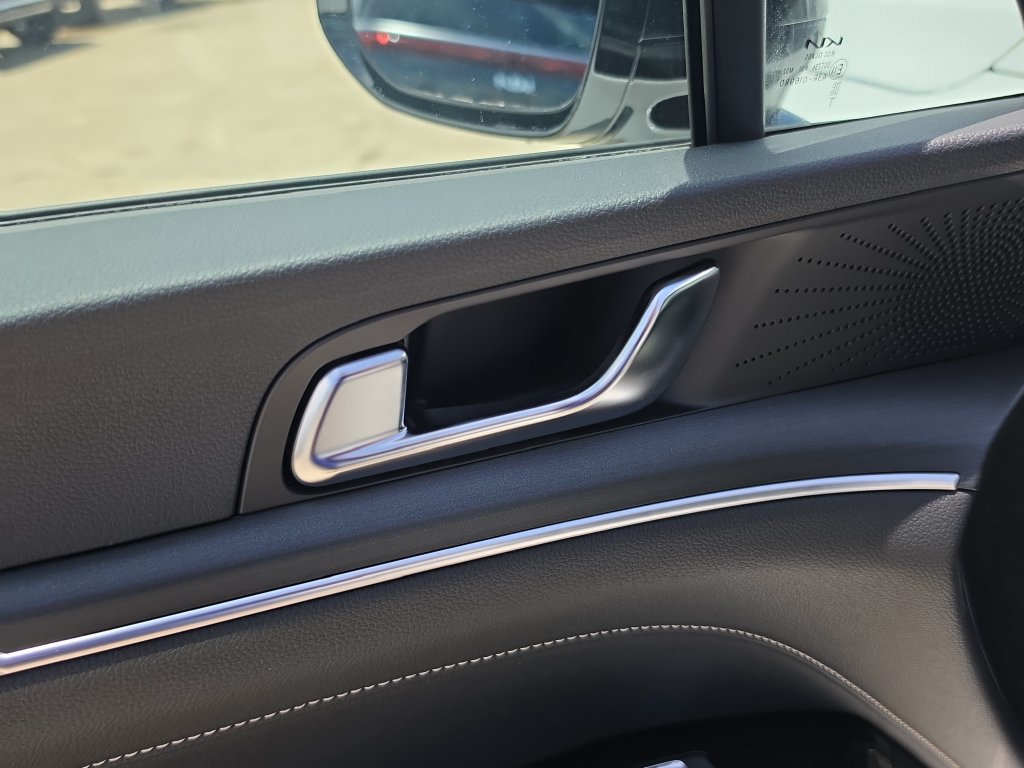 New 2026 Kia K5 GT-Line w/ GT-Line Premium Package FWD image 18