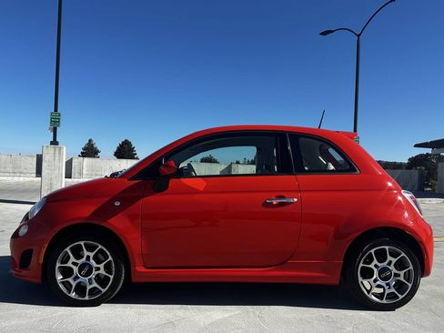 Used 2018 FIAT 500 Pop FWD image 4