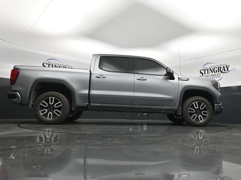 Used 2024 GMC Sierra 1500 AT4 w/ Technology Package AWD/4WD image 24