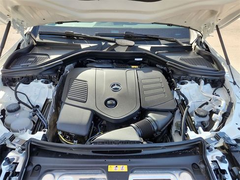 New 2025 Mercedes-Benz GLC 300 4MATIC image 10