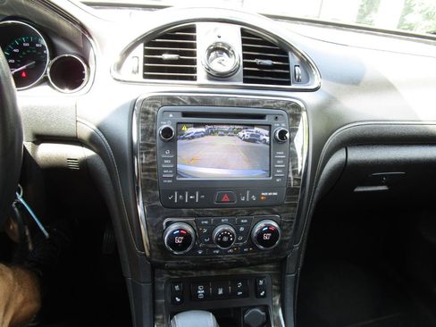 Used 2014 Buick Enclave Premium FWD image 15
