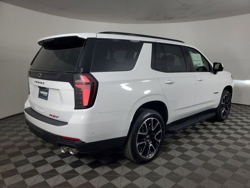 New 2026 Chevrolet Tahoe RST image 4