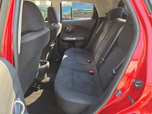 Used 2011 Nissan Juke SV AWD/4WD image 15
