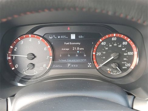 Used 2022 Nissan Frontier PRO-4X w/ Technology Package image 24