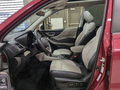 Certified 2023 Subaru Forester Limited AWD/4WD image 13