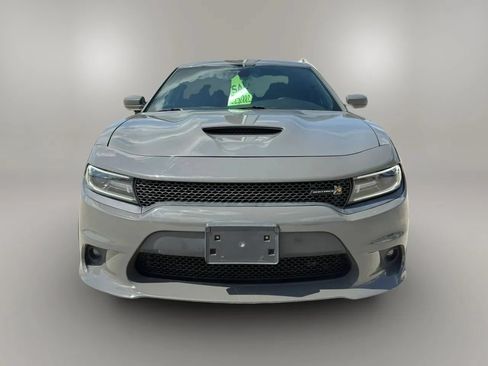Used 2018 Dodge Charger R/T Scat Pack RWD image 2